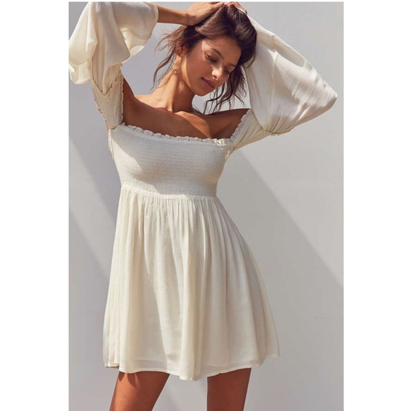 Urban Outfitters Dresses & Skirts - Ecote Elora Off-Shoulder Smocked Dress